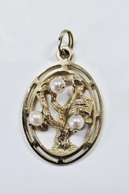 14K Yellow Gold & Pearl Tree of Life Pendant Pendant weighs4.2 Grams