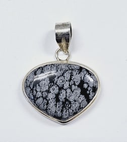 Sterling Silver Snowflake Obsidian Pendant Pendant weighs 19.2 Grams