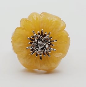 Vintage Sterling Silver Carved Lucite Ring Ring Weighs 10.9 Grams Size 8.75