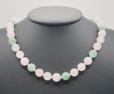 Multi Color Beaded Quartz Necklace Necklace Measures 24" Gold Tone Clasp: Necklace Measures 24" Gold Tone Clasp