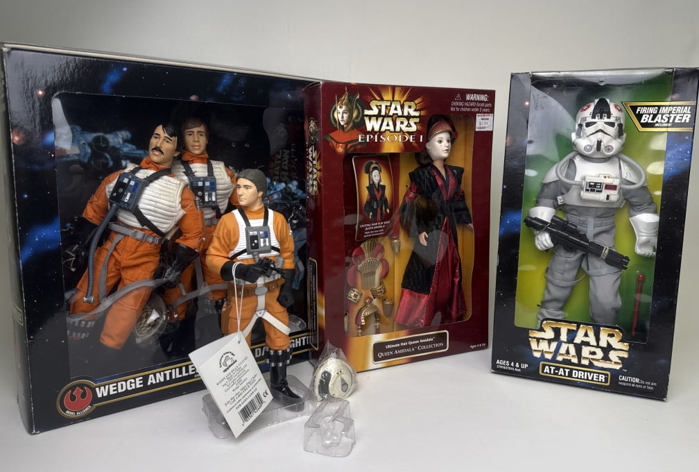 Star Wars 12" Action Figure Lot Lot of 4 12 inch action figures from Hasbro and one smaller non (1 of 10)