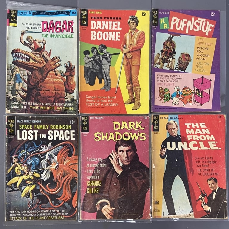 Gold Key Comic Books Dark Shadows, Pufnstuf Ten comic books published by Gold Key. All come bagged, (1 of 14)