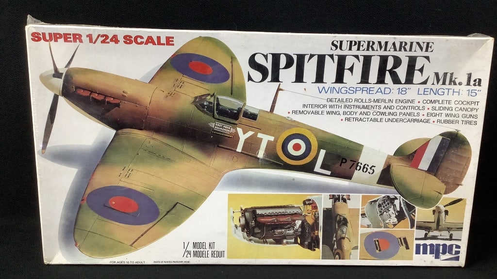 Sealed MPC Supermarine Spitfire Mk.la #2-3504 1:24 Please see images for details regarding (1 of 3)