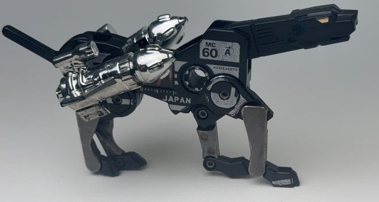 Vintage G1 Transformers Ravage Cassette Decepticon (1 of 5)