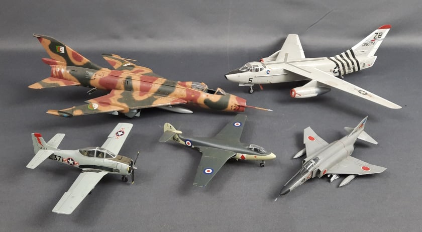 Assorted Assembled Model Airplanes #2 Not all inspected. Please see images for details regarding (1 of 19)