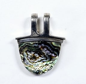 Sterling Silver Abalone Shell Necklace Pendant Pendant weighs 11.8 Grams