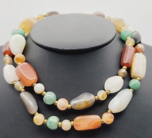 Vintage Agate and Carnelian Beaded Necklace Necklace Measures 28.5"  Bronze Tone Metal Beads