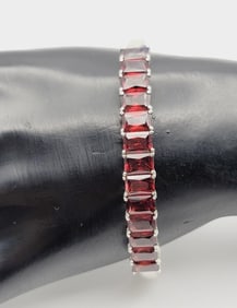 Sterling Silver Garnet Hinge Bracelet Bracelet Measures 5"  Bracelet Weighs 17.8 Grams