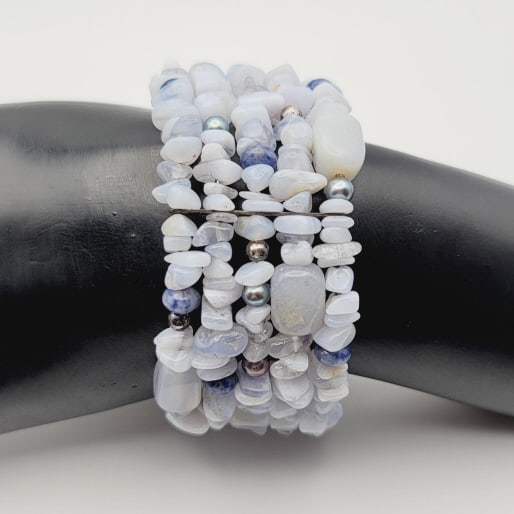 Blue Lace Agate Chip Silver Tone Cuff Bracelet Bracelet Measures 5" (1 of 5)