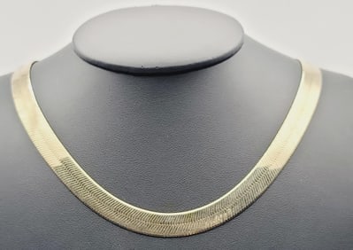 Sterling Silver Herringbone Wide Chain Necklace Measures 18"  Necklace Weighs 29 Grams