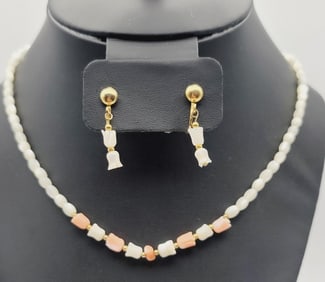Vintage Mother of Pearl & Coral Necklace & Earring Necklace Measures 17"  Gold Tone Metal
