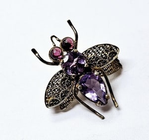 Sterling Silver Marcasite & Amethyst Bug Pin Brooch weighs 2.8 Grams