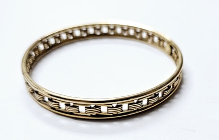 12K Yellow Gold Filled Woven Bangle Bracelet Bracelet weighs 16.2 Grams