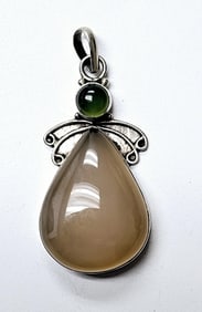 Sterling Silver Peridot Natural Stone Pendant Pendant weighs 19.6 Grams