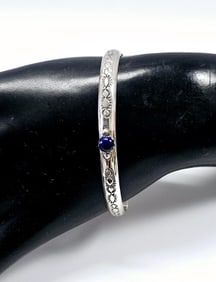 Sterling Silver Lapis Cuff Bracelet Bracelet weighs 11.2 Grams