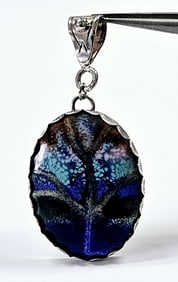 Sterling  Multicolored Dichroic Glass Pendant Pendant weighs 15.4 Grams