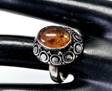 Suarti Bali Sterling Silver Amber Ring Ring weighs 9.3 Grams Size 9.5