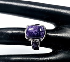 Sterling Silver Charoite Ring Ring weighs 6.2 Grams Size 6