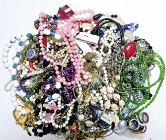 Huge Jewelry Mystery Grab Bag 10lbs+ #1 Huge Jewelry Mystery Grab Bag 10lbs+ #1