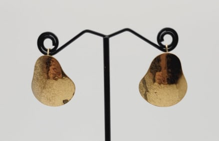 Gold Tone Organic Shape Earrings Earrings Weigh 8 Grams