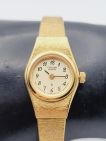 Citizen Quartz Gold Tone Watch Watch Measures 4"  Watch is Not Tested