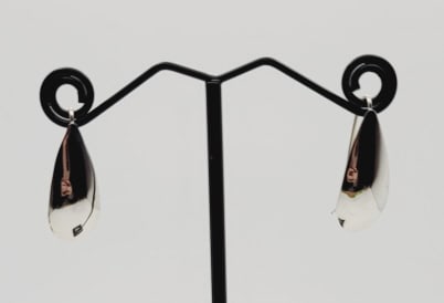 BTD Sterling Silver Teardrop Earrings Earrings Weigh 1.4 Grams