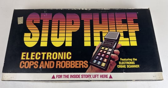 STOP THIEF Game 1979 Electronic Cops Robbers Water damage to box. Scanner powers on. No battery