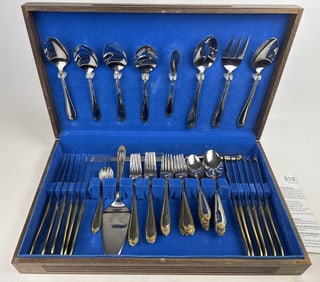 Hampton Silversmiths Abigail Gold Accent Flatware Place and Serving W Wooden
