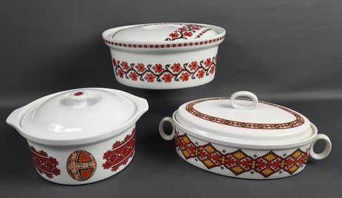 Delta Imports Covered Casserole Serving Dishes Three Ukrainian print covered baking dishes. Please