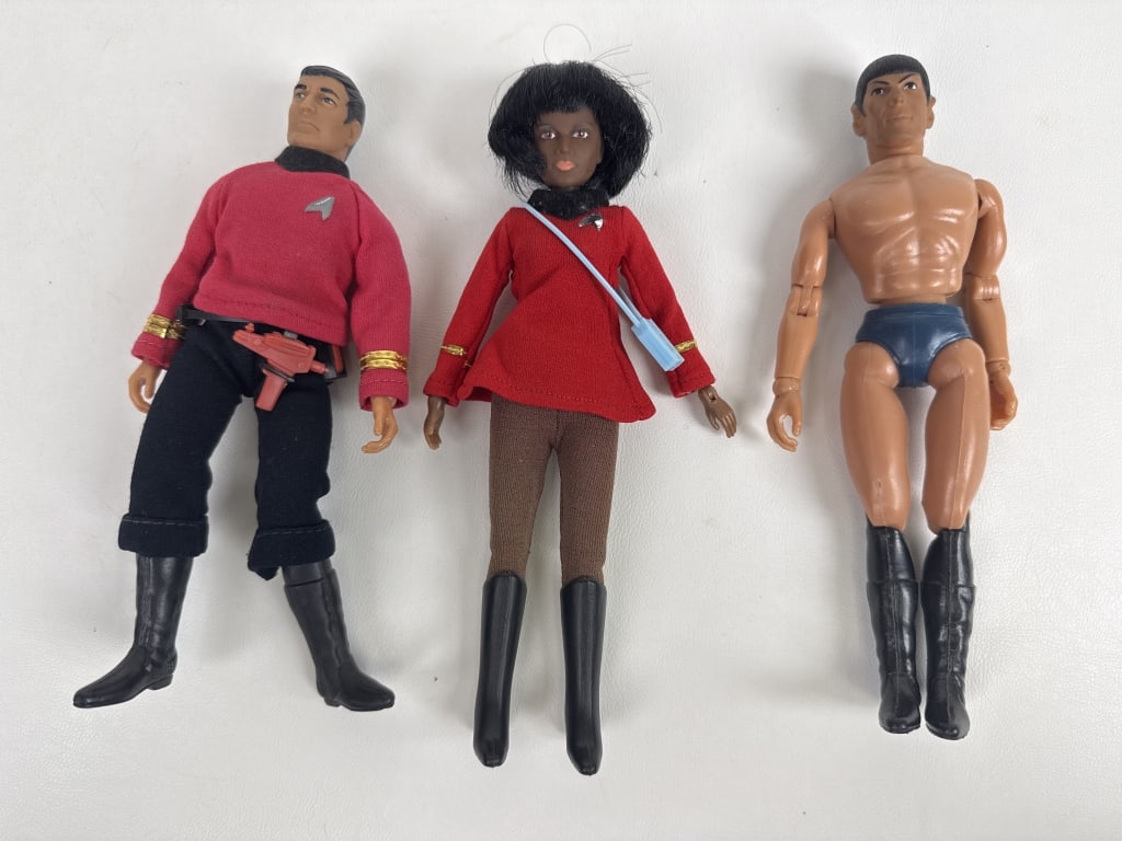 Vintage Mego Star Trek Action Figures Lot of 3 Uhura, Scottie, and Spock, Mr Spock is missing his: Uhura, Scottie, and Spock, Mr Spock is missing his uniform. Scottie has broken knee joint.