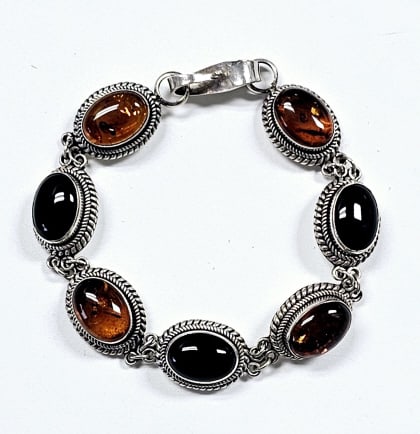 BA Sterling Silver Amber & Black Onyx Bracelet Bracelet weighs 35.2 Grams: Bracelet weighs 35.2 Grams