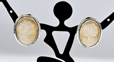 Sterling Silver Carved Shell Cameo Earrings Earrings weigh 3.4 Grams (1 of 6)