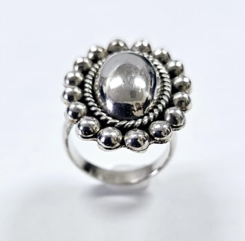 Vintage Mexico Sterling Silver Ring Ring weighs 11.4 Grams Size 9 (1 of 6)