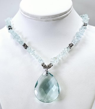 Silver Tone Swarovski Crystal Necklace Necklace weighs 57.0 Grams Measures 16": Necklace weighs 57.0 Grams Measures 16"