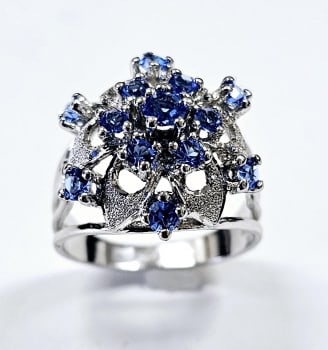 Vintage 925 Sterling Blue Gemstone Ring Size 6.5 Ring weighs 4.5 Grams (1 of 8)