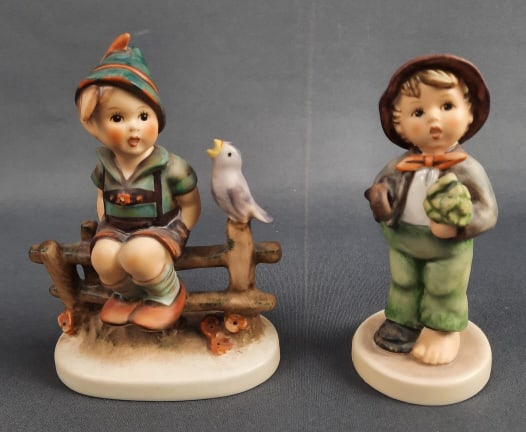 Vintage Goebel Hummels Lost Stocking 374 & Wayside Harmony Crazing. Please see images for details: Wayside Harmony Crazing. Please see images for details regarding the condition.