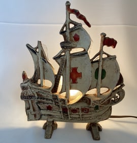 Vintage Cast Iron Ship Television Lamp TV lamp shaped like an old clipper ship, works. Lamp is 12