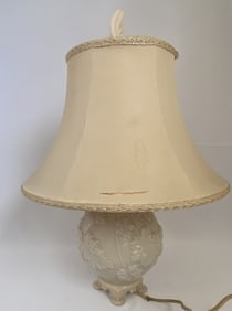1940s Alacite Glass Lamp Alacite Aladdin glass lamp with leaf pattern. Finial is chipped, lamp works