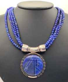 Blue Lapis Lazuli Sterling Magnetic Clasp Necklace Necklace weighs 73.8