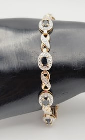 Sterling Silver Laboradorite Bracelet Bracelet Measures 7.5"  Bracelet Weighs 11.7 Grams