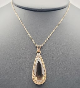 12K Gold Filled Smokey Quartz Necklace Necklace Measures 19"  Necklace Weighs 8.3 Grams