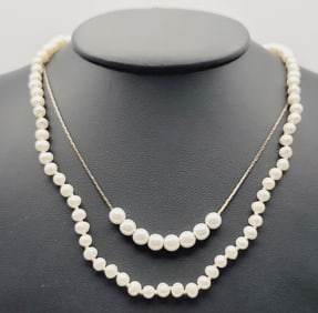 Vintage Pearl Gold Tone Necklaces Necklaces Measure 18"