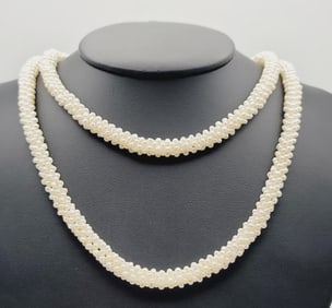 Vintage Freshwater Pearl Neckalce Necklace Measures 36"
