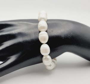 Vintage Sterling Silver Large Ring Pearl Bracelet Bracelet Measures 8.25"