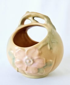 1930's Weller Pottery Wild Rose Vase Good condition. No chips or cracks.