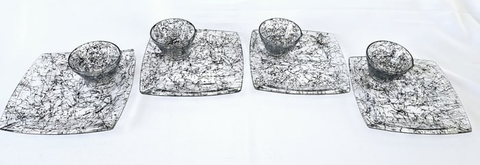 Vintage Hazel Atlas Gay Fad Snack Plates No chips or cracks noted.