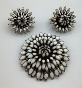 1940s Enamel Clip Earrings & Brooch Pin Some of the enamel is worn off. Please see