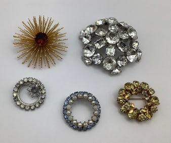 Assorted Colored & Clear Stone Brooches Pins Includes Sarah Coventry