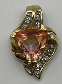 Vintage Mystic Topaz Pendant Pendant weighs 3.8 TGW  Mark looks like 10K FTH