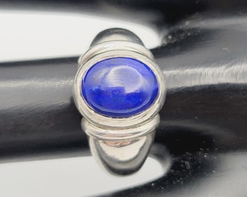 Sterling Silver Lapis Lazuli Ring Ring Weighs 4.7 Grams  Size 8